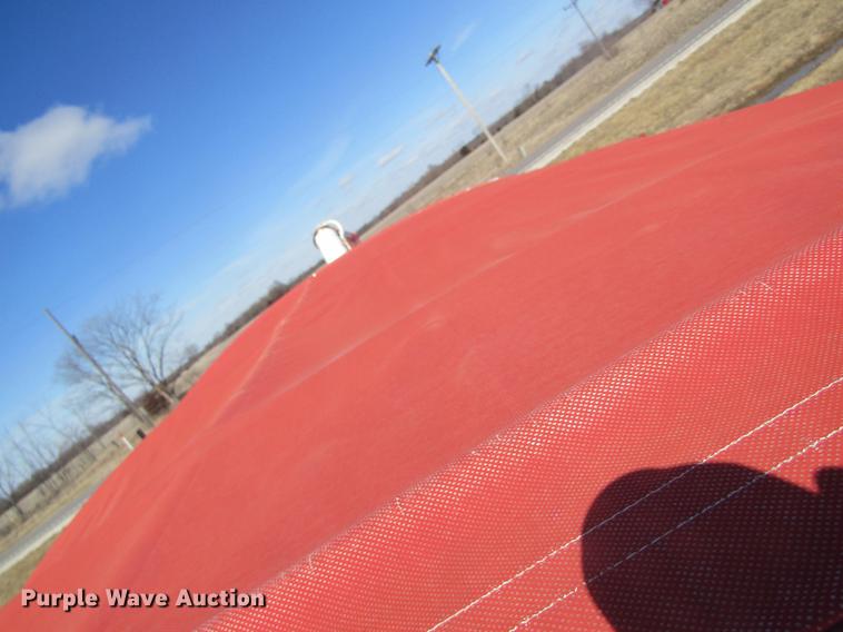 image for item DC4404 1995 Chevrolet Kodiak feed mixer truck