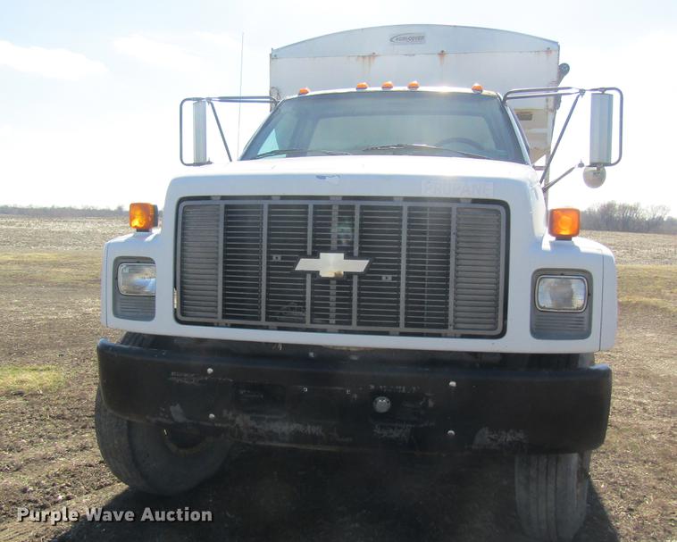 image for item DC4405 1995 Chevrolet Kodiak feed mixer truck