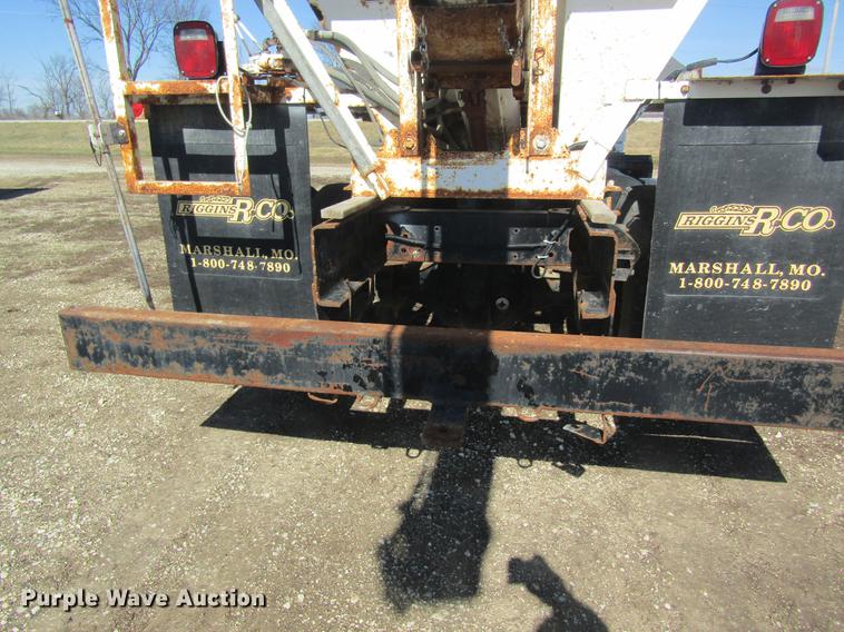 image for item DC4405 1995 Chevrolet Kodiak feed mixer truck