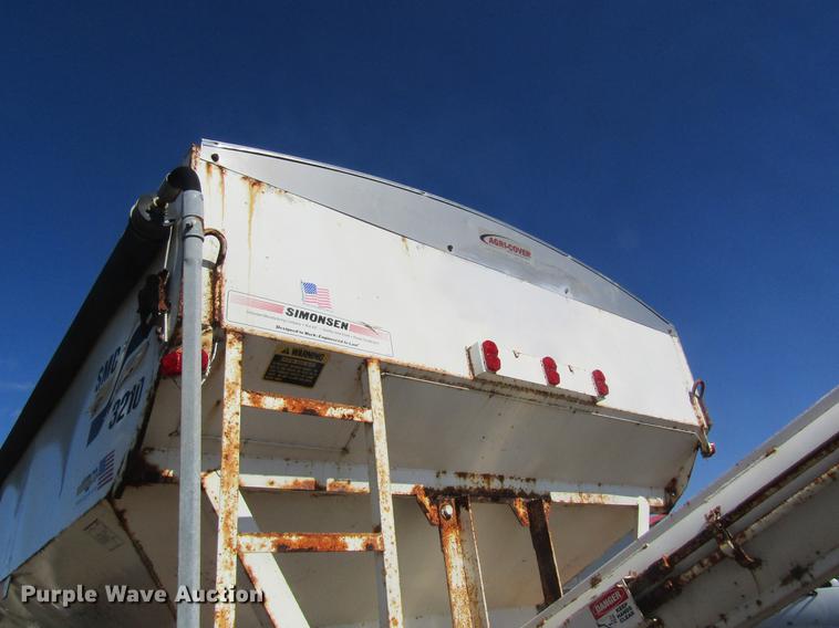 image for item DC4405 1995 Chevrolet Kodiak feed mixer truck