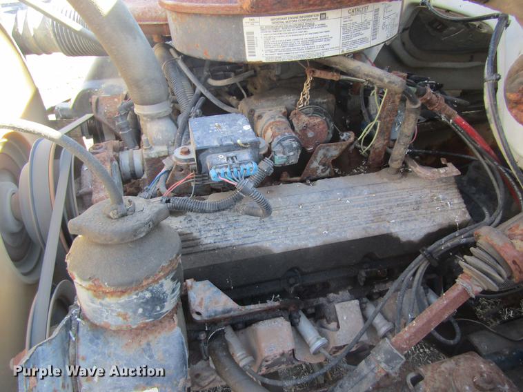 image for item DC4405 1995 Chevrolet Kodiak feed mixer truck