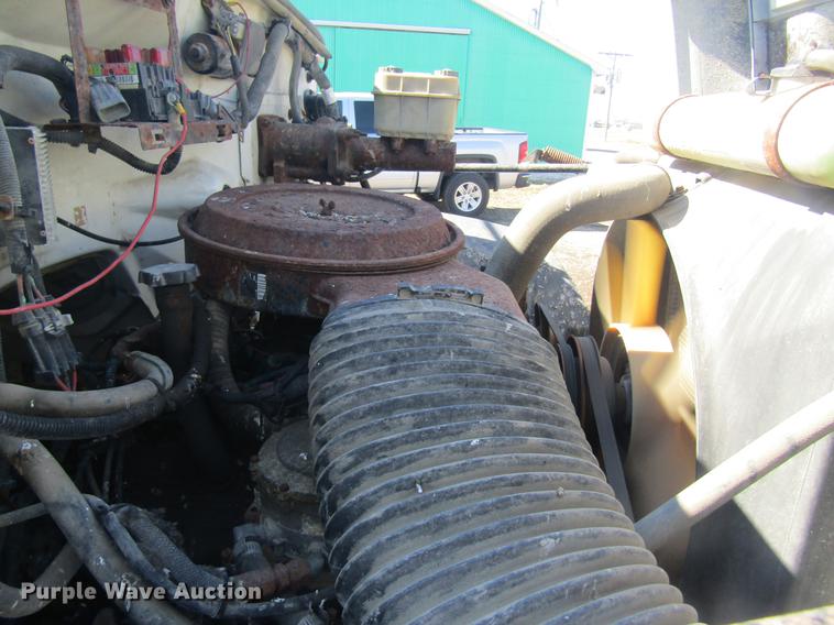 image for item DC4405 1995 Chevrolet Kodiak feed mixer truck