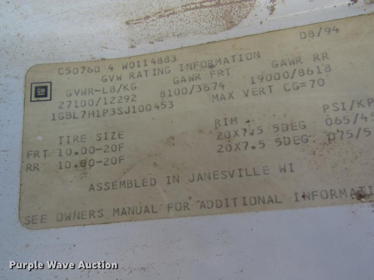 image for item DC4405 1995 Chevrolet Kodiak feed mixer truck