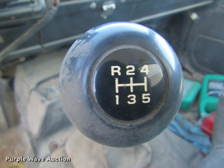 image for item DC4405 1995 Chevrolet Kodiak feed mixer truck