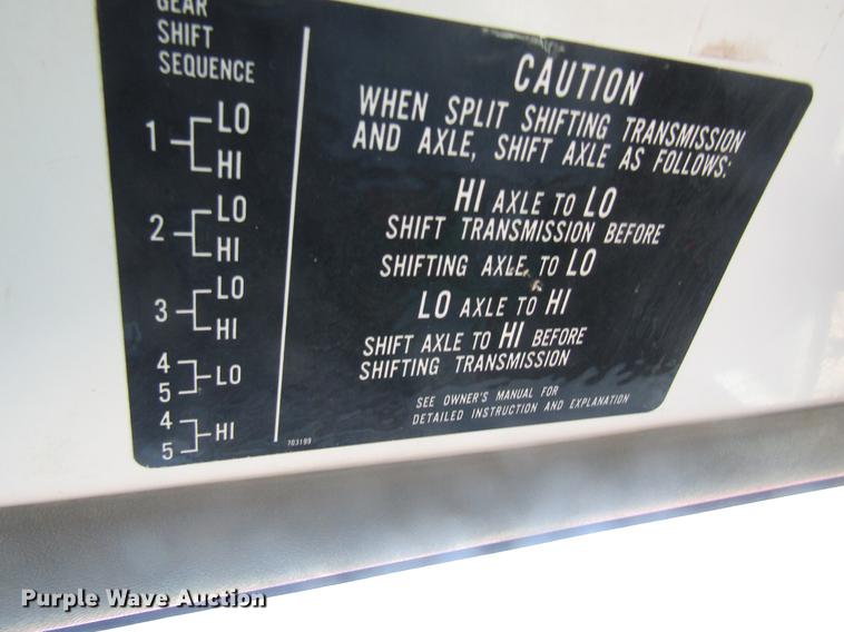 image for item DC4405 1995 Chevrolet Kodiak feed mixer truck