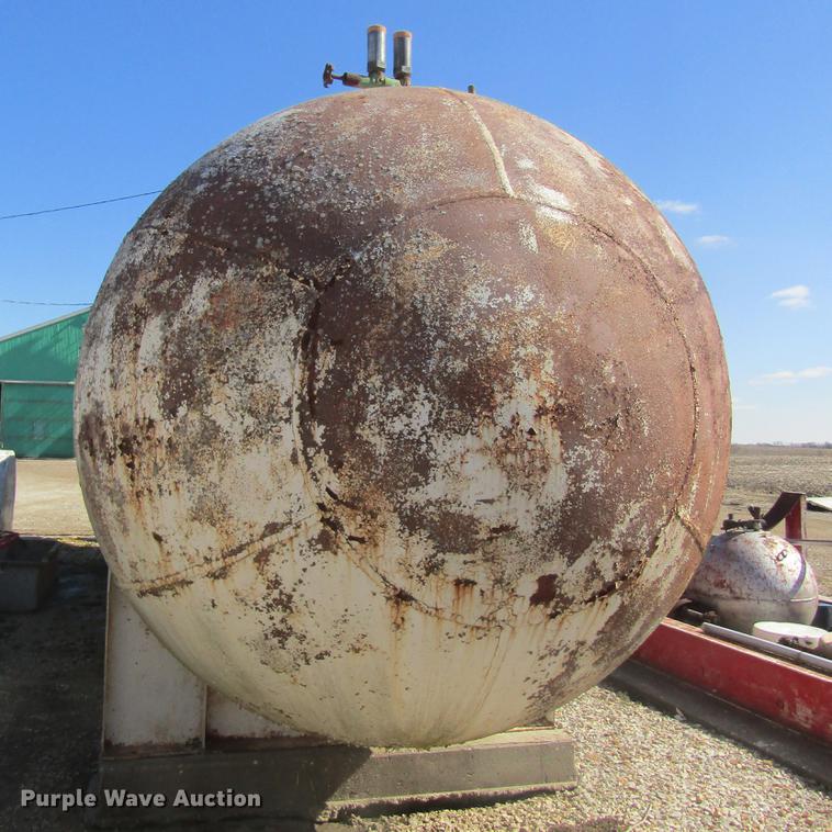image for item DC4406 Master anhydrous ammonia bulk tank