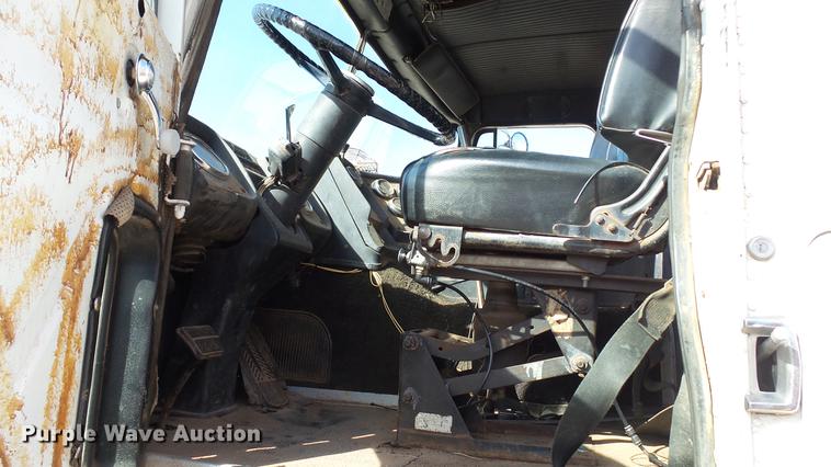 image for item DC5582 1978 GMC Astro 95 semi truck