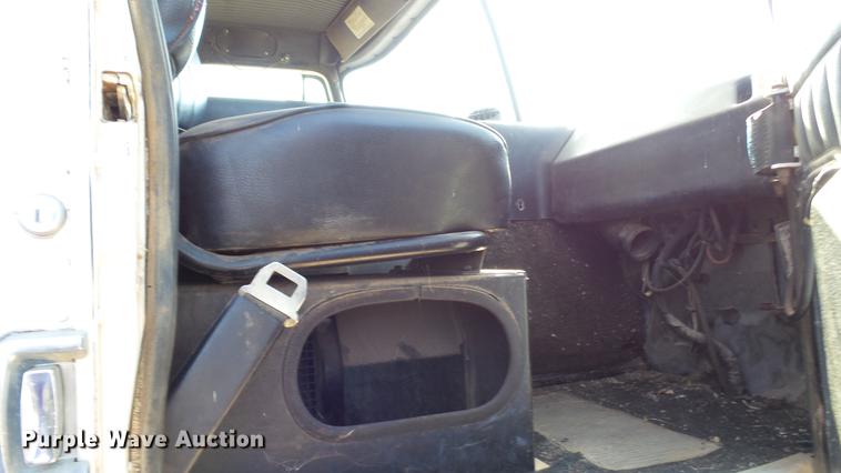 image for item DC5582 1978 GMC Astro 95 semi truck