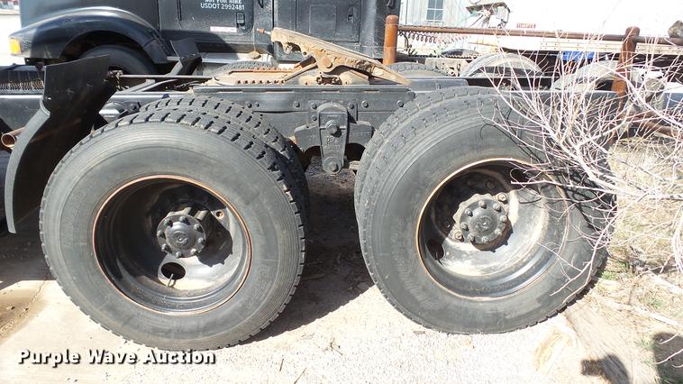 image for item DC5582 1978 GMC Astro 95 semi truck