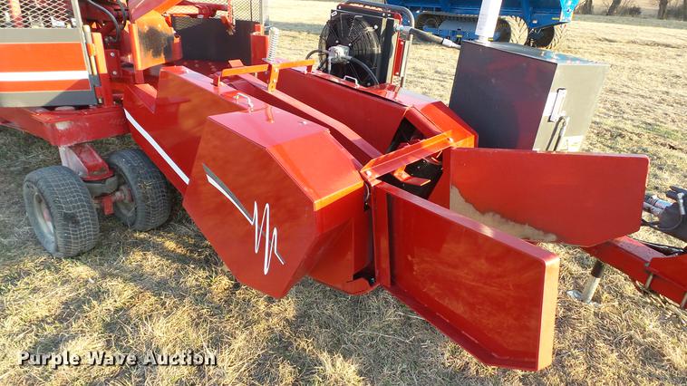 image for item DC5585 2014 Bale Baron 4240P small square bale bundler