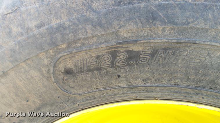 image for item DC5588 2005 John Deere 1770NT CCS MaxEmerge XP planter