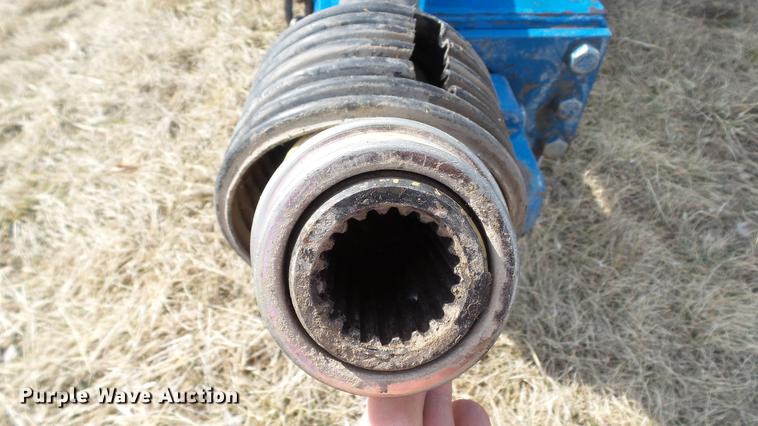 image for item DC5589 2009 Kinze 1050 grain cart