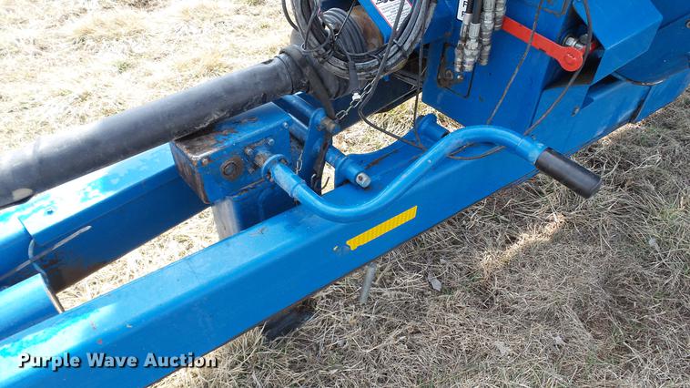 image for item DC5589 2009 Kinze 1050 grain cart