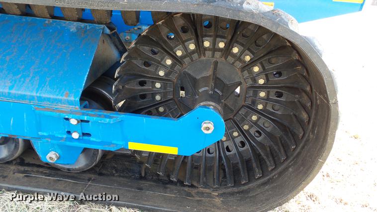 image for item DC5589 2009 Kinze 1050 grain cart