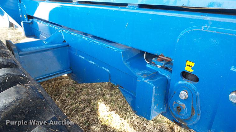 image for item DC5589 2009 Kinze 1050 grain cart