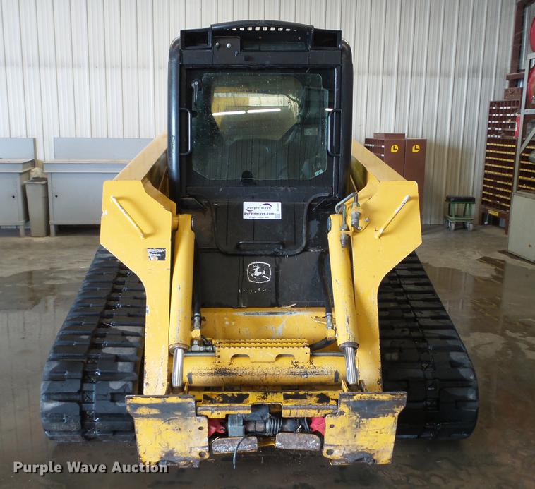 image for item DC5591 2007 John Deere CT332 skid steer