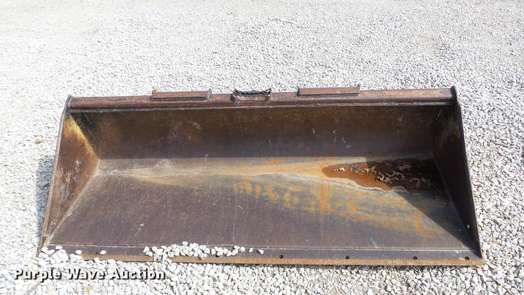 image for item DC5591 2007 John Deere CT332 skid steer