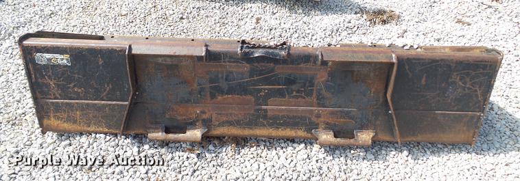 image for item DC5591 2007 John Deere CT332 skid steer