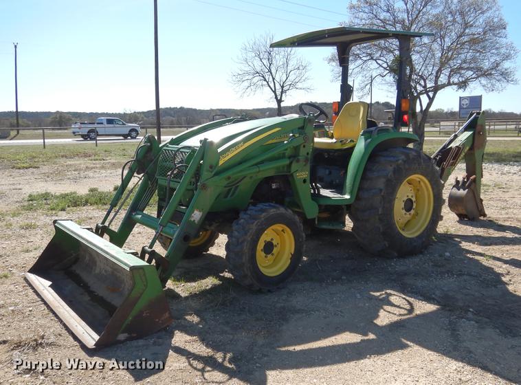 image for item DC5973 2007 John Deere 4520 tractor