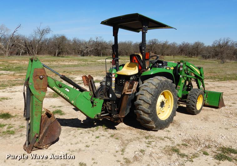 image for item DC5973 2007 John Deere 4520 tractor