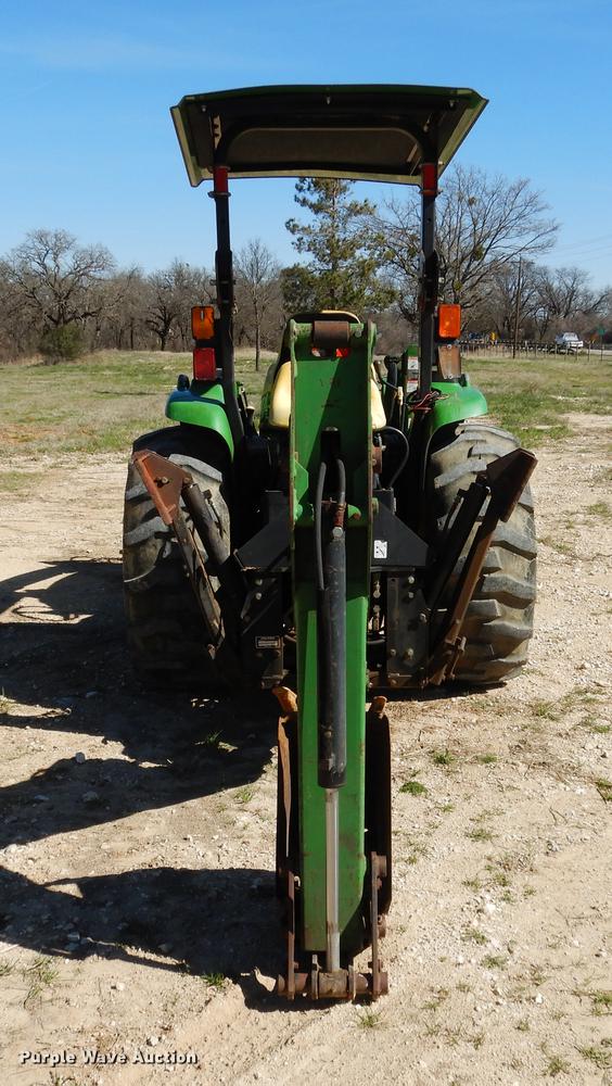 image for item DC5973 2007 John Deere 4520 tractor
