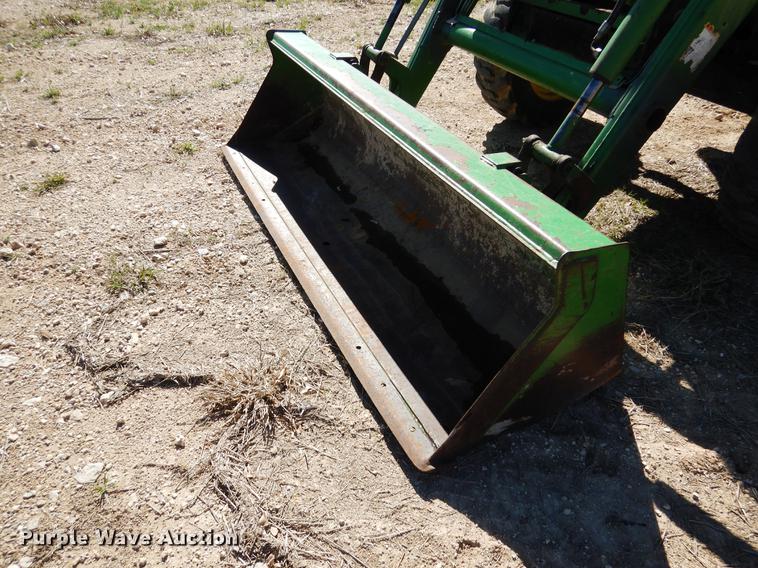 image for item DC5973 2007 John Deere 4520 tractor