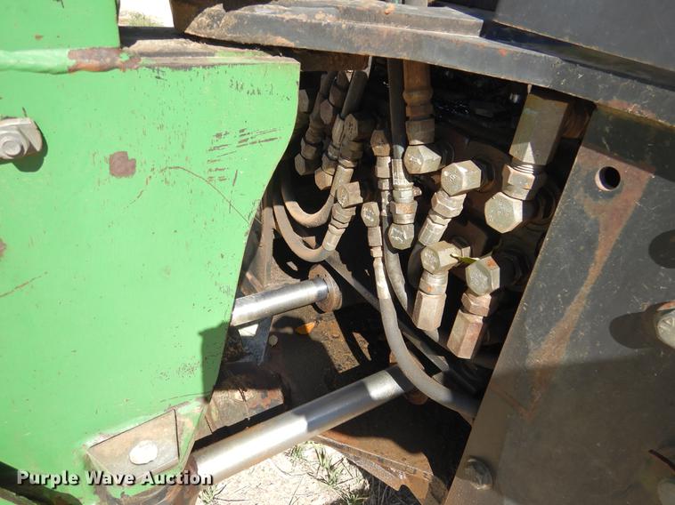 image for item DC5973 2007 John Deere 4520 tractor