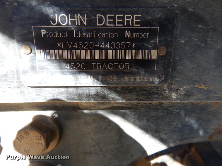 image for item DC5973 2007 John Deere 4520 tractor