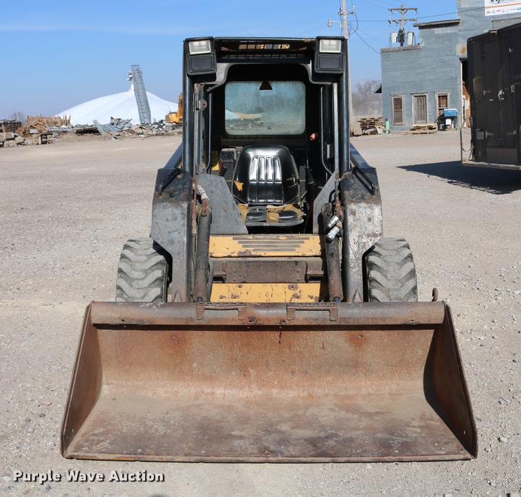image for item DC7678 1997 New Holland LX665 Turbo skid steer