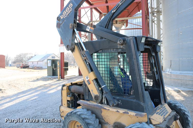 image for item DC7678 1997 New Holland LX665 Turbo skid steer