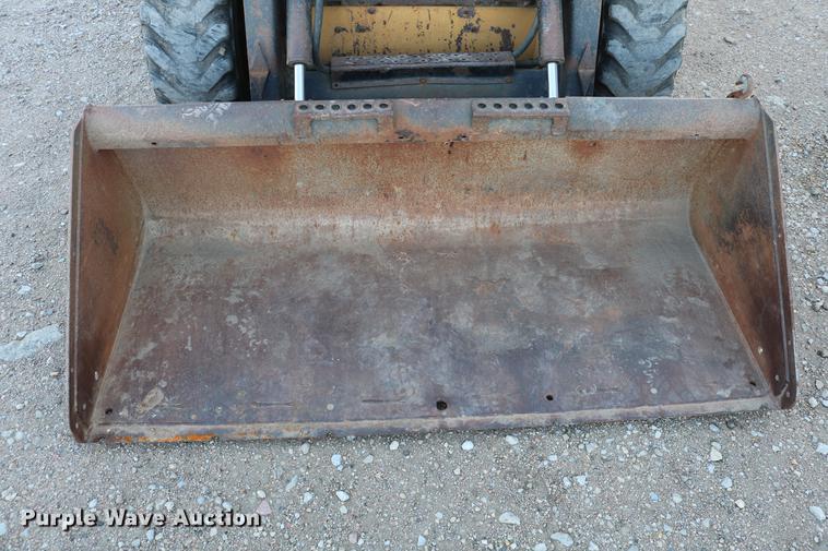 image for item DC7678 1997 New Holland LX665 Turbo skid steer