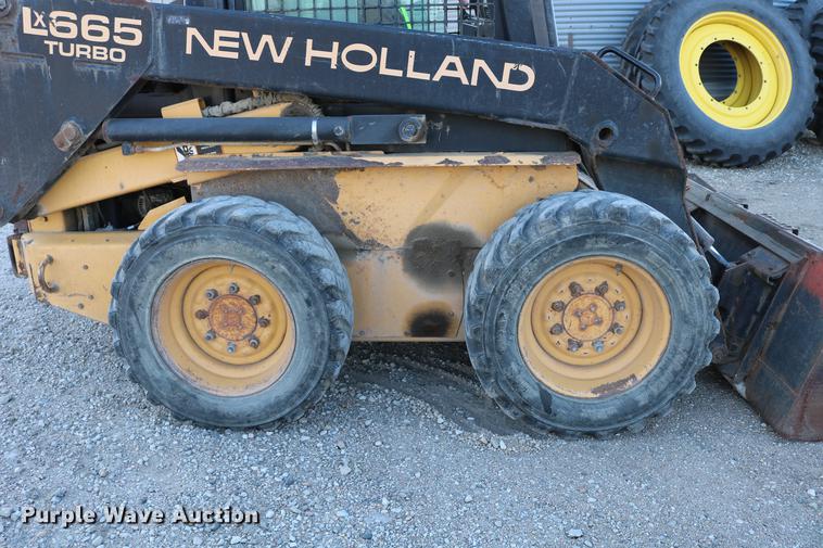 image for item DC7678 1997 New Holland LX665 Turbo skid steer