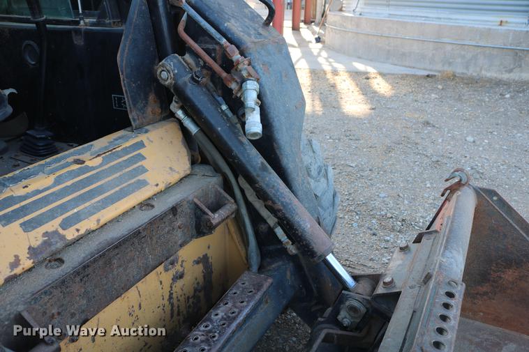 image for item DC7678 1997 New Holland LX665 Turbo skid steer