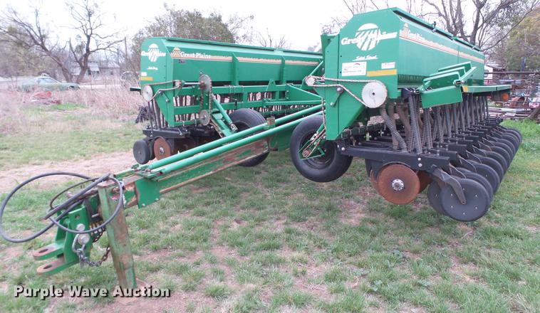 image for item DD1195 Great Plains 25F-30 grain drill