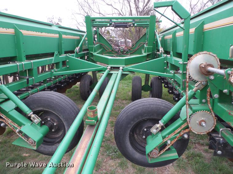 image for item DD1195 Great Plains 25F-30 grain drill