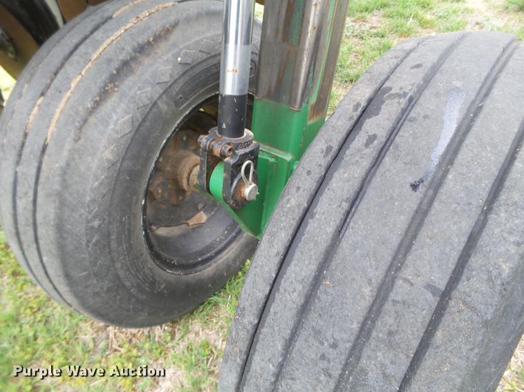 image for item DD1195 Great Plains 25F-30 grain drill