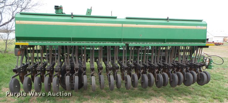 image for item DD1195 Great Plains 25F-30 grain drill