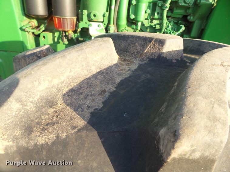 image for item DD1225 2013 John Deere 8235R MFWD tractor