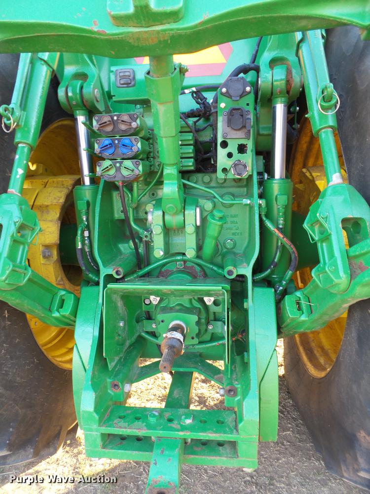 image for item DD1225 2013 John Deere 8235R MFWD tractor