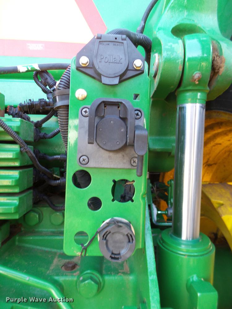 image for item DD1225 2013 John Deere 8235R MFWD tractor