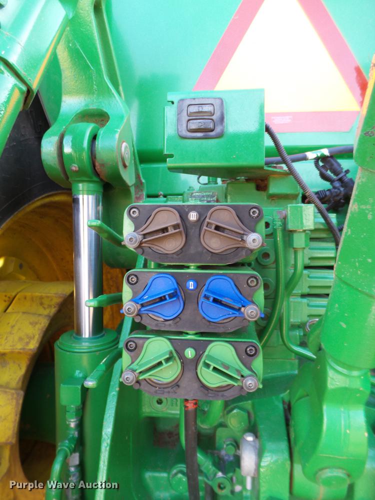 image for item DD1225 2013 John Deere 8235R MFWD tractor