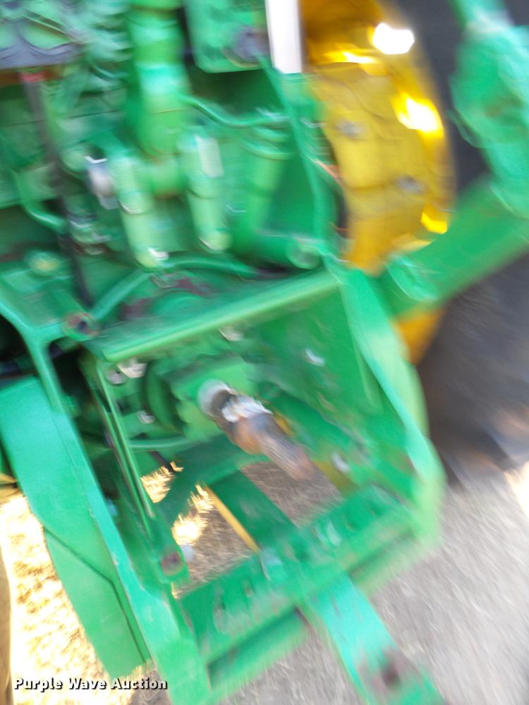 image for item DD1225 2013 John Deere 8235R MFWD tractor