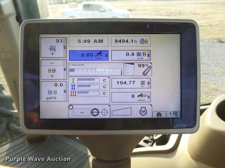 image for item DD1225 2013 John Deere 8235R MFWD tractor