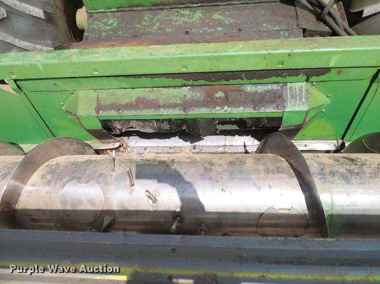 image for item DD1356 John Deere 6600 combine