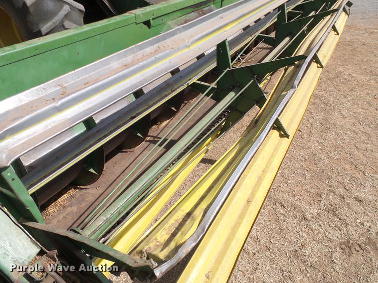 image for item DD1356 John Deere 6600 combine