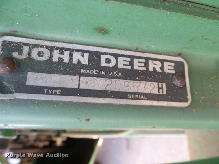 image for item DD1356 John Deere 6600 combine