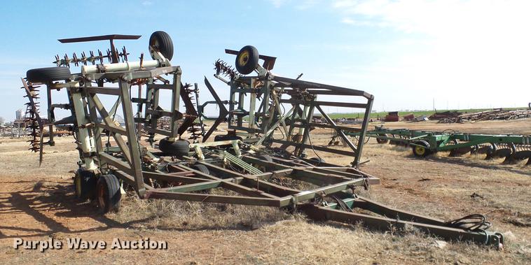 image for item DD1359 Flex King sweep plow