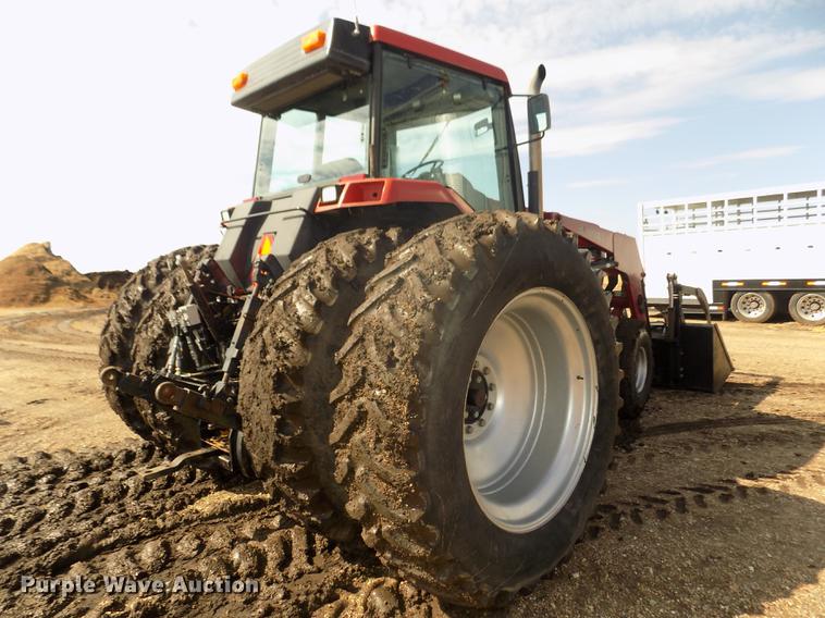 image for item DD2831 1988 Case IH 7110 Magnum tractor