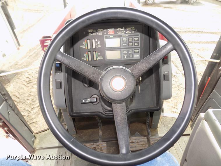 image for item DD2831 1988 Case IH 7110 Magnum tractor