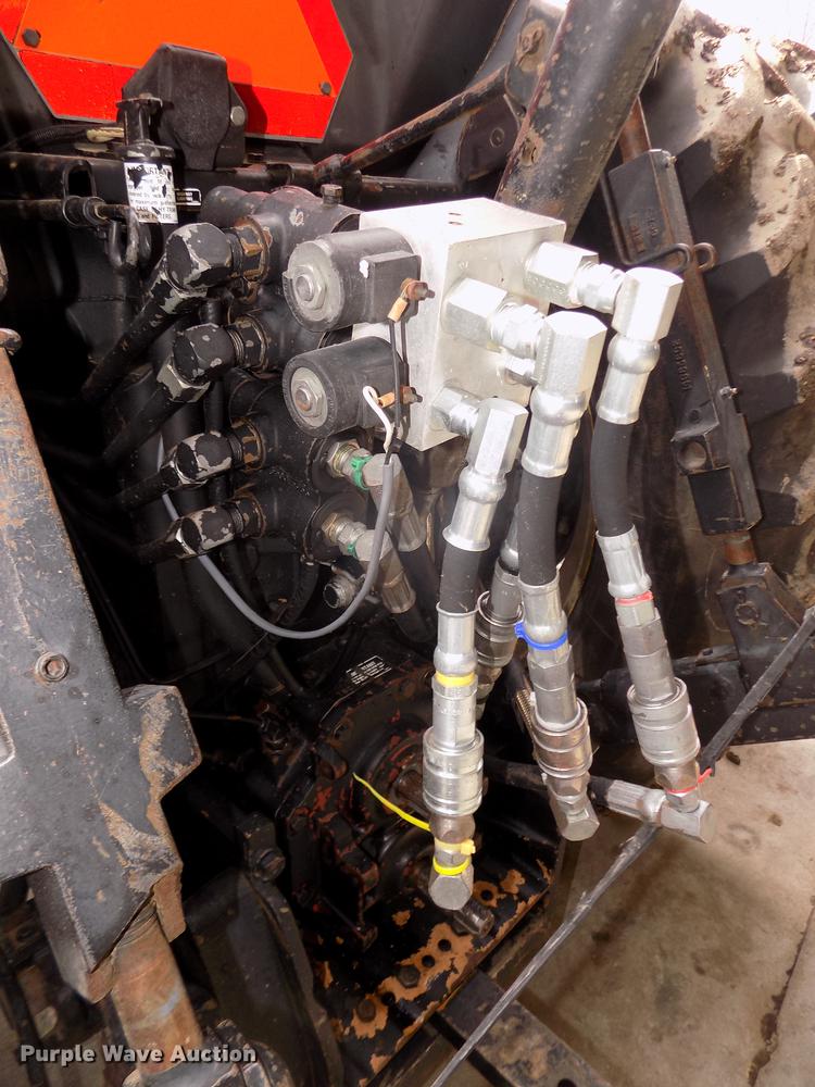 image for item DD2831 1988 Case IH 7110 Magnum tractor